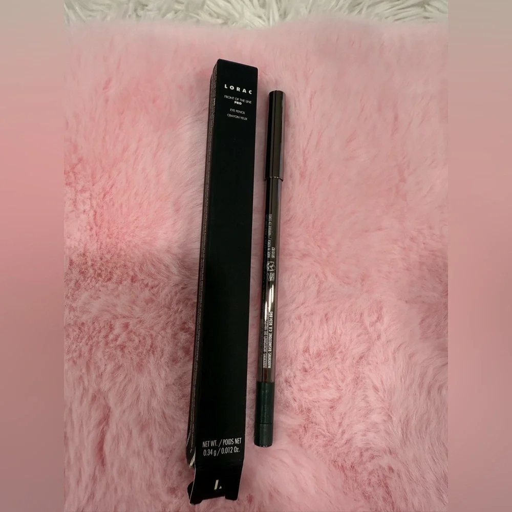 Front of the Line PRO Eye Pencil - Dark Green